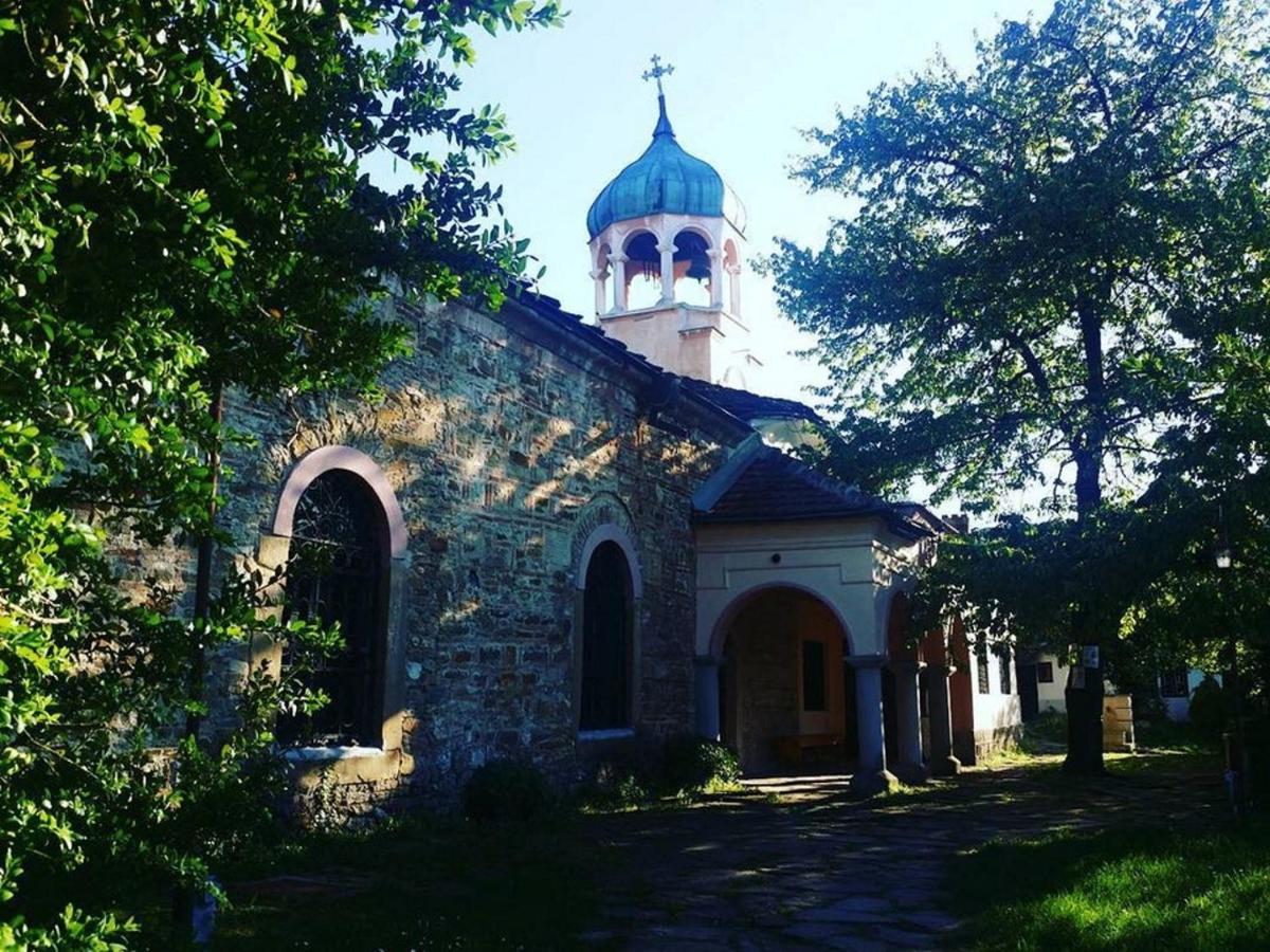 The Tinkov House In Ловеч Екстер'єр фото