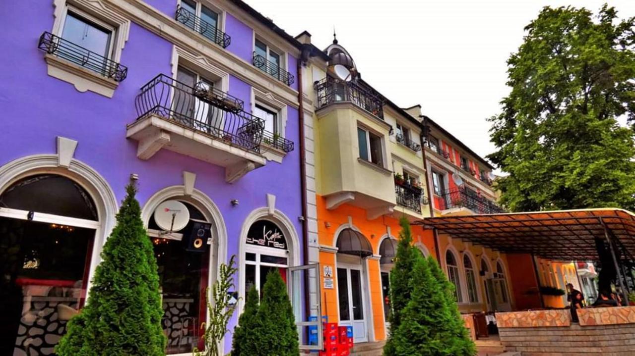 The Tinkov House In Ловеч Екстер'єр фото